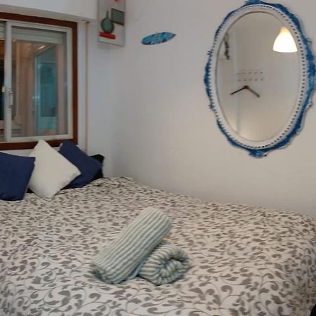 Blue Double Private Room At Front Beach - Habitacion Doble En La Playa Valencia Ngoại thất bức ảnh